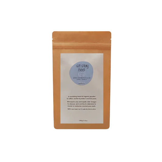 Why Every Dog Needs a Calming Paw Soak โ Natural Paw Care Guide